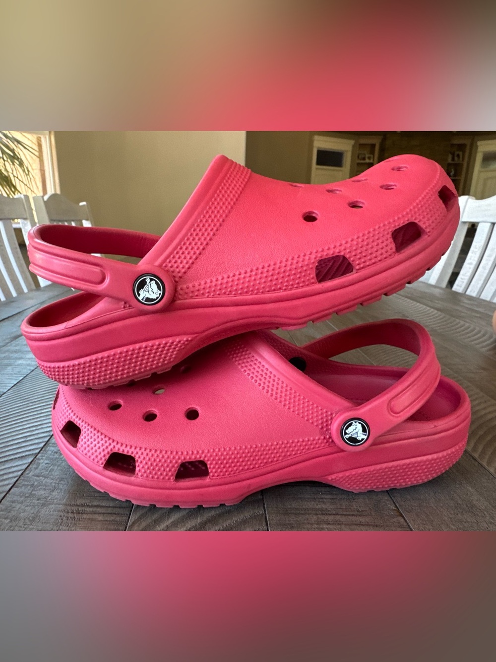 CROCS - Classic Crocs Comfort Clogs Dragon Fruit Red Men’s Size 9 (W/11)